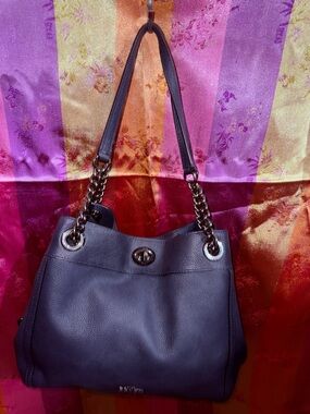 Coach Turnlock Edie Shoulder Bag navy blue preowned
